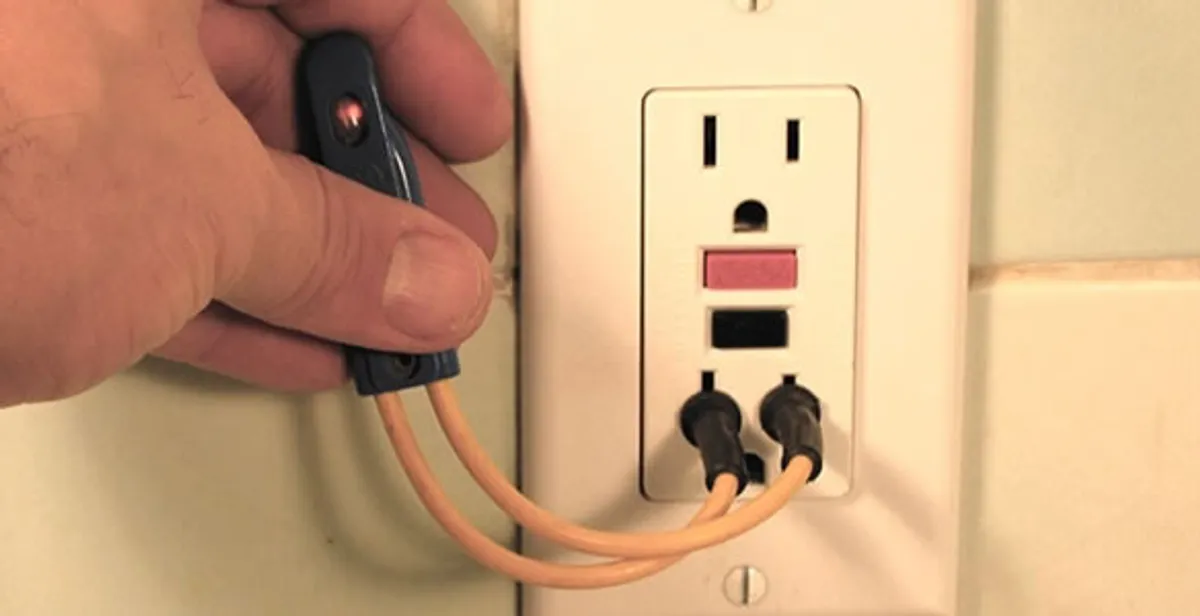 gfci circuits service testing ground fault circuit interrupter outlet to ensure electrical protection in Cape Coral, FL
