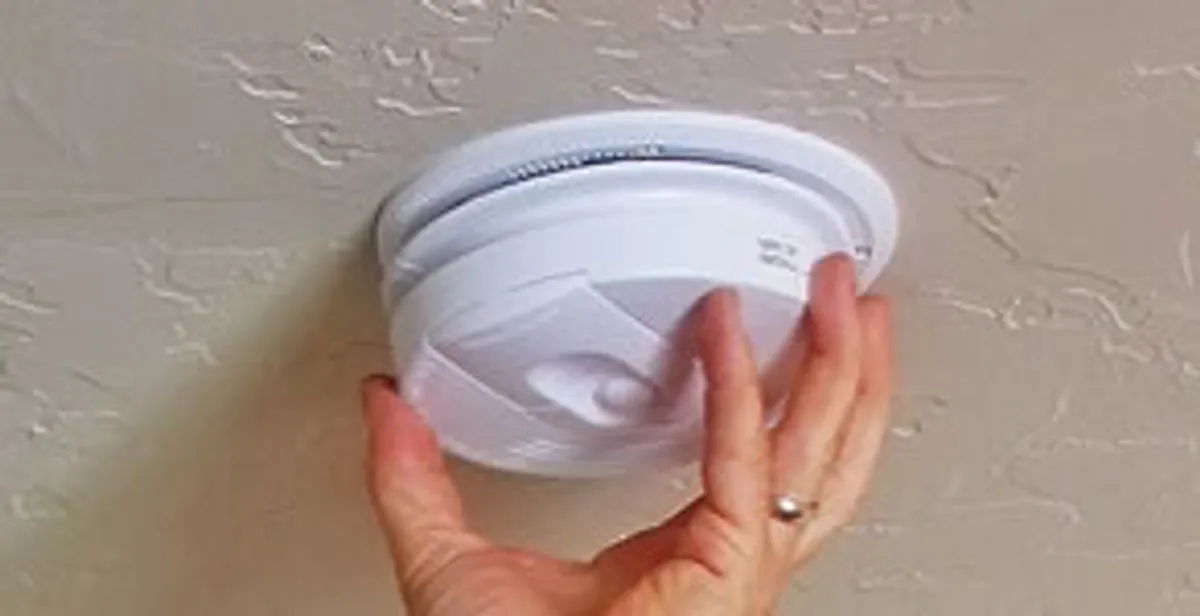 Smoke detector installation service ensuring home safety in Cape Coral, FL